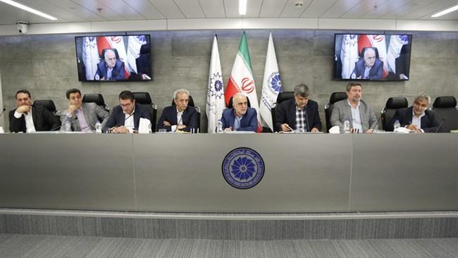 مهلت صادرکنندگان سال 97 برای بهره مندی از معافیت مالیاتی مهلت صادرکنندگان سال 97 برای بهره مندی از معافیت مالیاتی تمدید شد