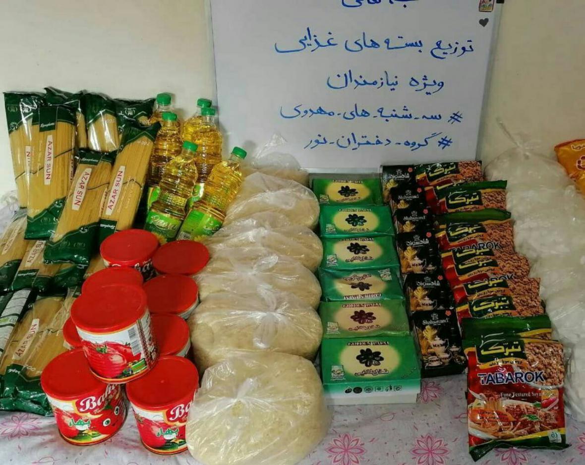 81 بسته مواد غذایی بین خانواده های محروم بجنوردی توزیع شد، 81 بسته مواد غذایی بین خانواده های محروم بجنوردی توزیع شد، هدف بعدی اشتغال زایی برای زنان سرپرست خانوار است