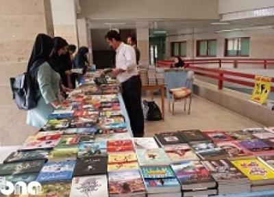تخفیف های مشکوک ناشر تهرانی در نمایشگاه اختصاصی کتاب هایش در شاهرود!