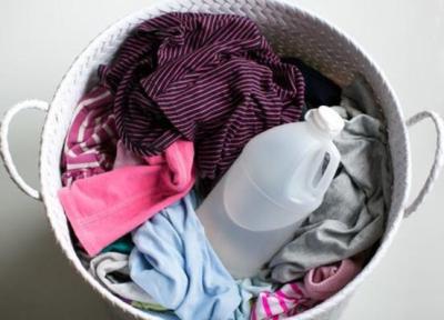 10 کاربرد باور نکردنی این نوع سرکه در شستن لباس