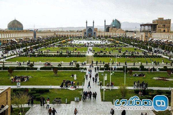بازدید از میدان نقش دنیا اصفهان از مرز 150 هزار نفر گذشت